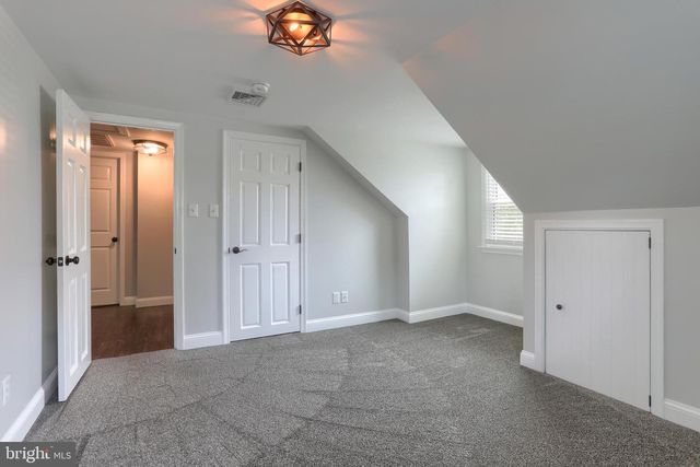 212 S LINGLE AVENUE, Palmyra, PA 17078