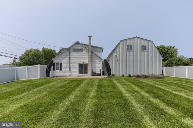 212 S LINGLE AVENUE, Palmyra, PA 17078