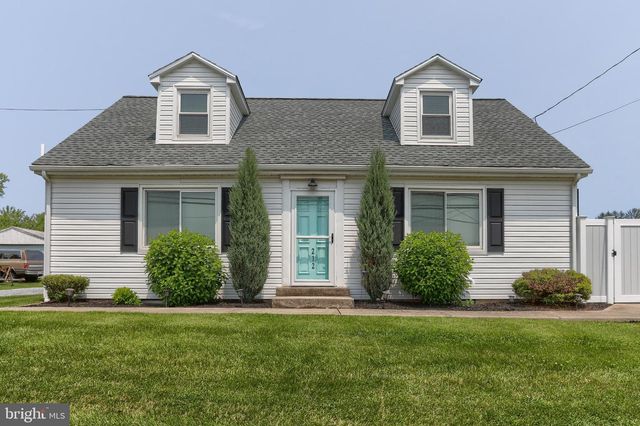 212 S LINGLE AVENUE, Palmyra, PA 17078