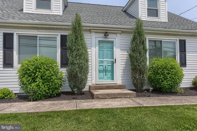 212 S LINGLE AVENUE, Palmyra, PA 17078