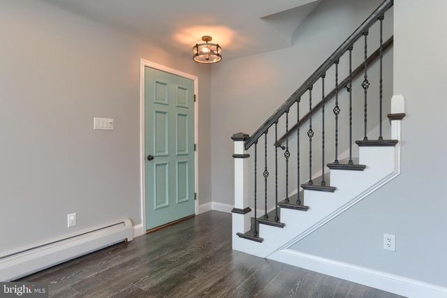 212 S LINGLE AVENUE, Palmyra, PA 17078