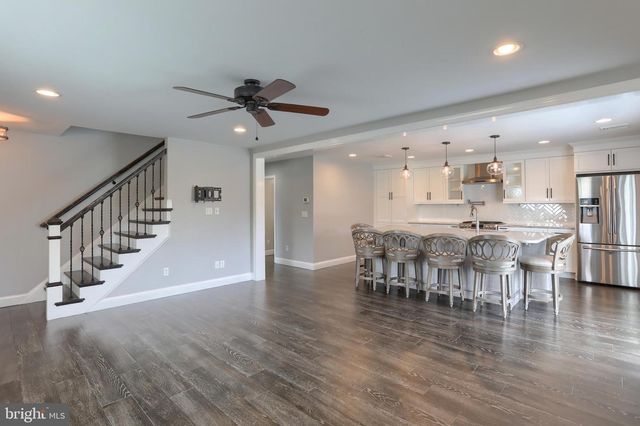 212 S LINGLE AVENUE, Palmyra, PA 17078