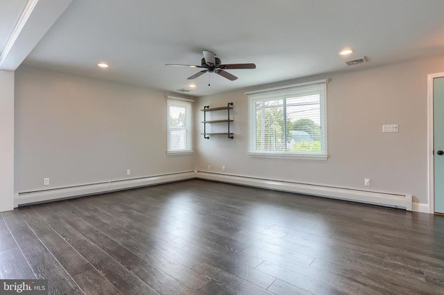 212 S LINGLE AVENUE, Palmyra, PA 17078