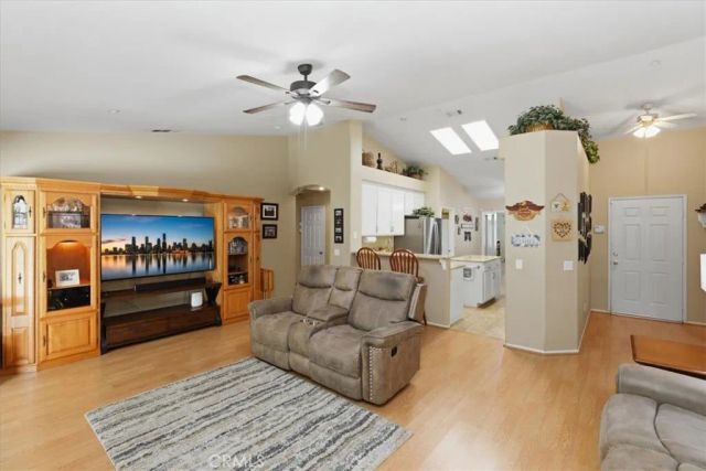 7062 Montana Avenue, Fontana, CA 92336