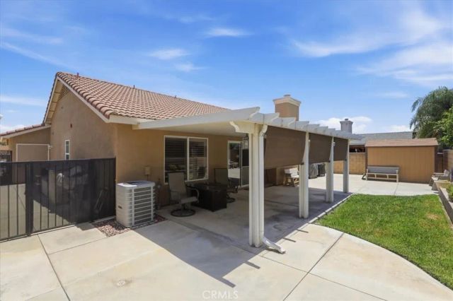 7062 Montana Avenue, Fontana, CA 92336