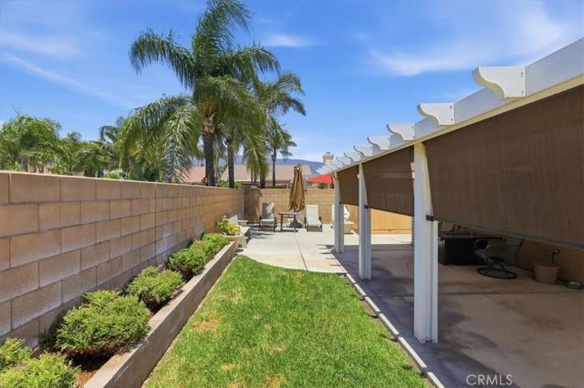 7062 Montana Avenue, Fontana, CA 92336