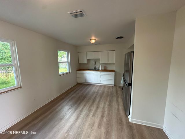 11276 ANDREA Drive, Jacksonville, FL 32218