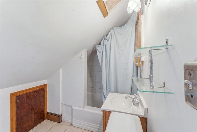 106 John Street, Pawtucket, RI 02861