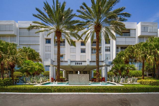 2860 S Ocean Boulevard 214, Palm Beach, FL 33480