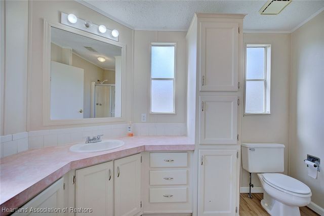 104 Sunbird Place, Sebring, FL 33872