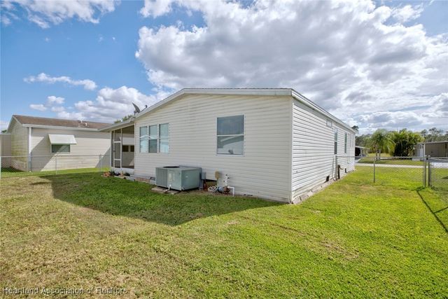 104 Sunbird Place, Sebring, FL 33872