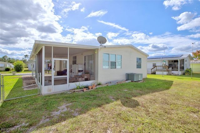 104 Sunbird Place, Sebring, FL 33872