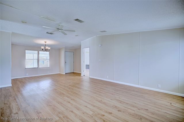 104 Sunbird Place, Sebring, FL 33872