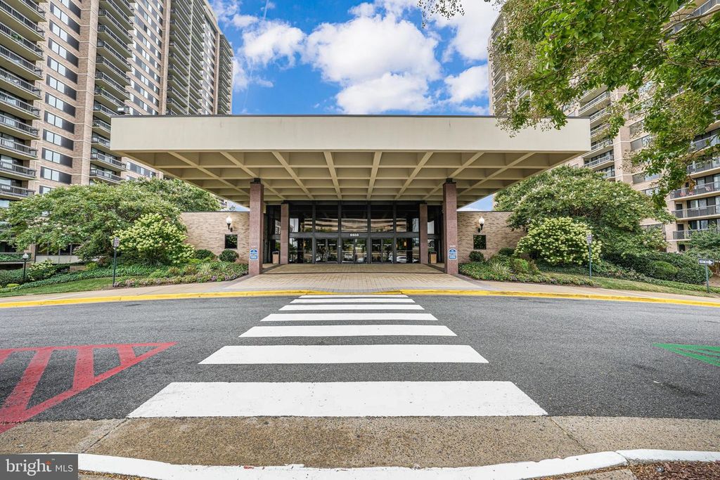 5505 SEMINARY RD #1914N, Falls Church, VA 22041