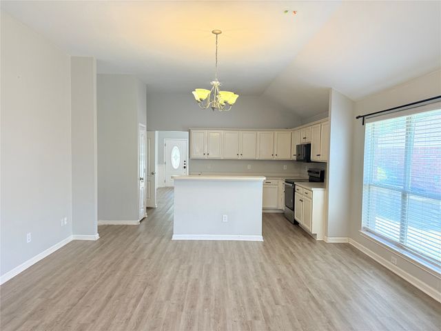 9120 Newport Lane, Mckinney, TX 75071