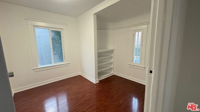 120 S Catalina Street, Los Angeles, CA 90004