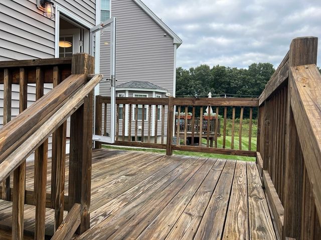 3 Riley Rd 3, Tyngsborough, MA 01879
