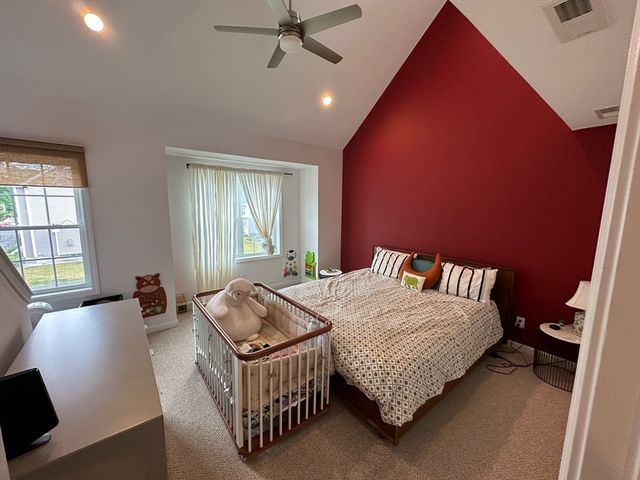 3 Riley Rd 3, Tyngsborough, MA 01879