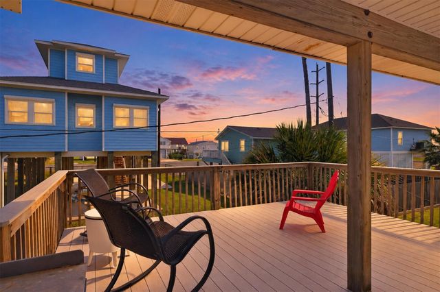 21531 Zachary, Galveston, TX 77554