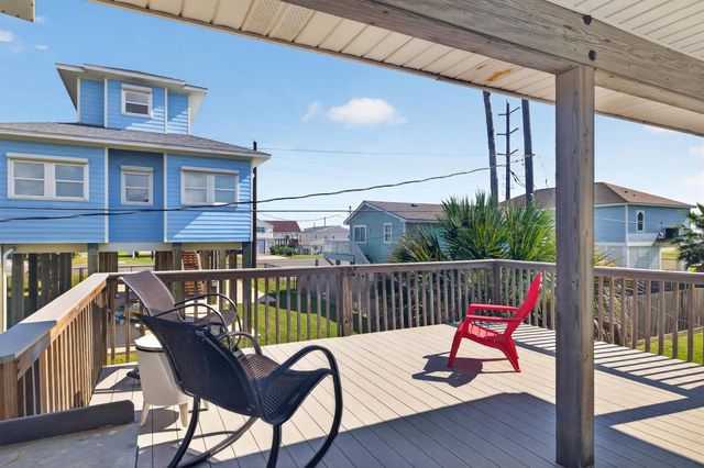 21531 Zachary, Galveston, TX 77554