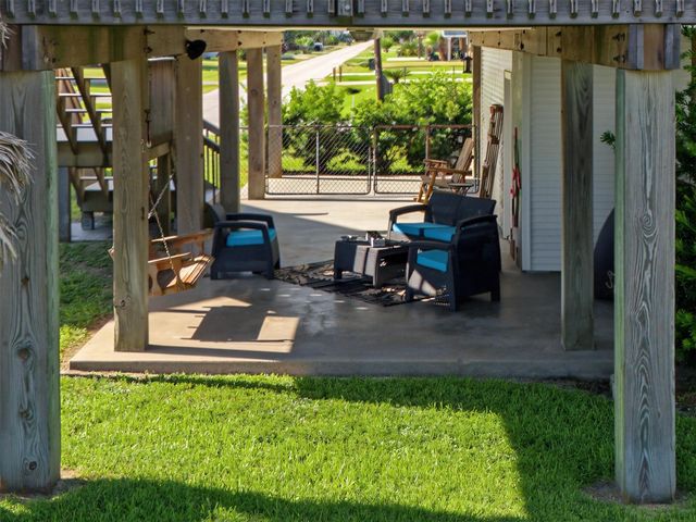 21531 Zachary, Galveston, TX 77554