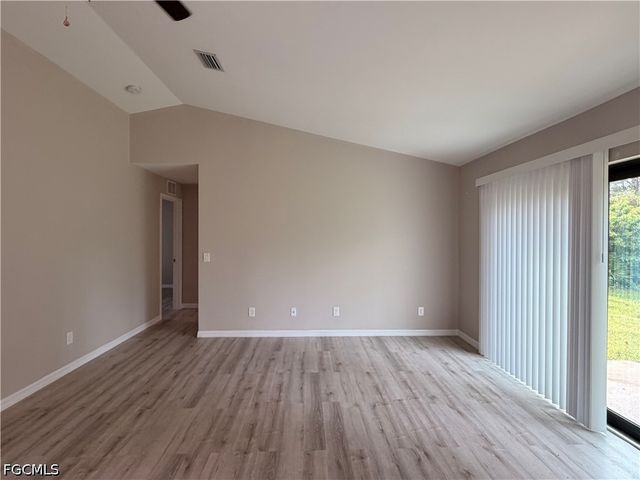 1252 County ST E, Lehigh Acres, FL 33974