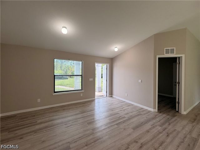 1252 County ST E, Lehigh Acres, FL 33974