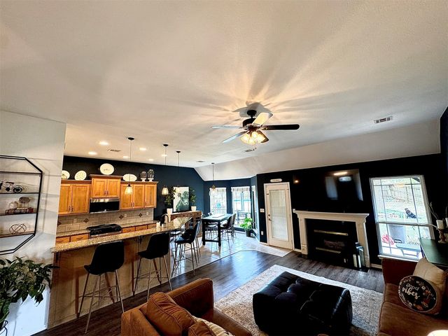 25600 Briar Drive, Claremore, OK 74019