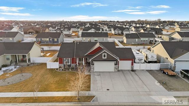 4019 N Baldwin Avenue, Idaho Falls, ID 83401