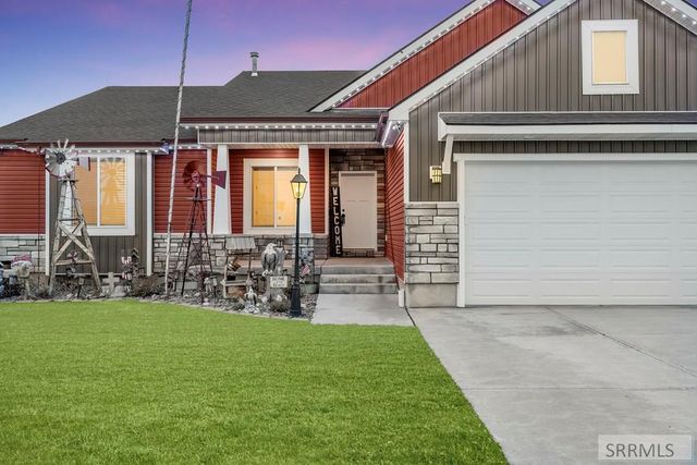 4019 N Baldwin Avenue, Idaho Falls, ID 83401