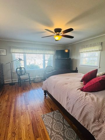 649 Stafford Rd, Fall River, MA 02721