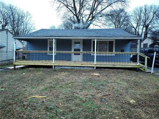 809 S Carlisle Avenue, Independence, MO 64054