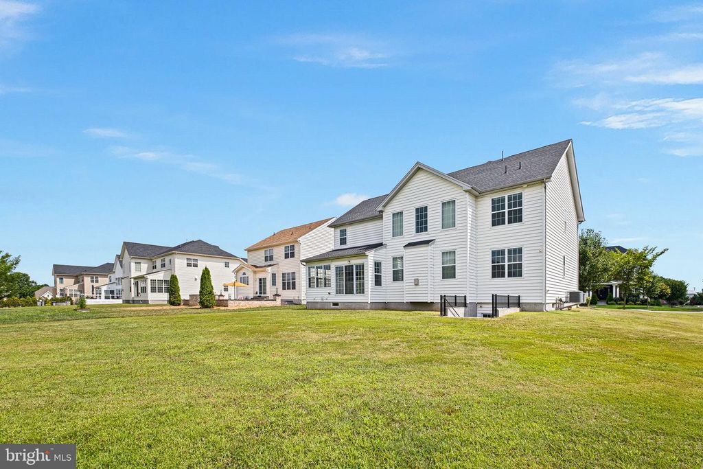 Image 16 of property listing at 1119 CASEY DR, New Castle, DE 19720