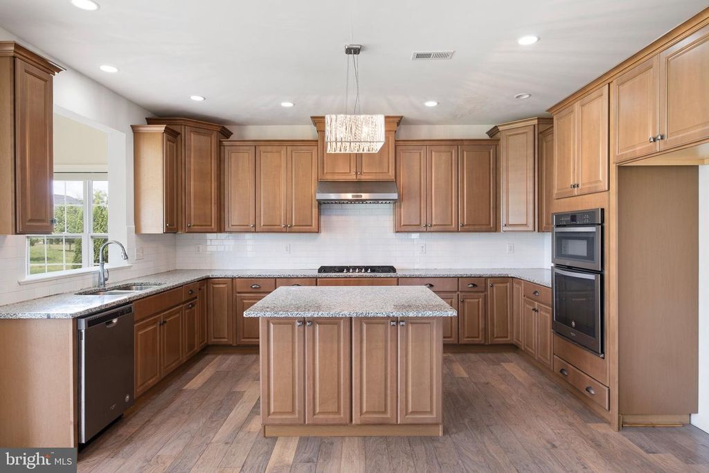 Image 43 of property listing at 1119 CASEY DR, New Castle, DE 19720