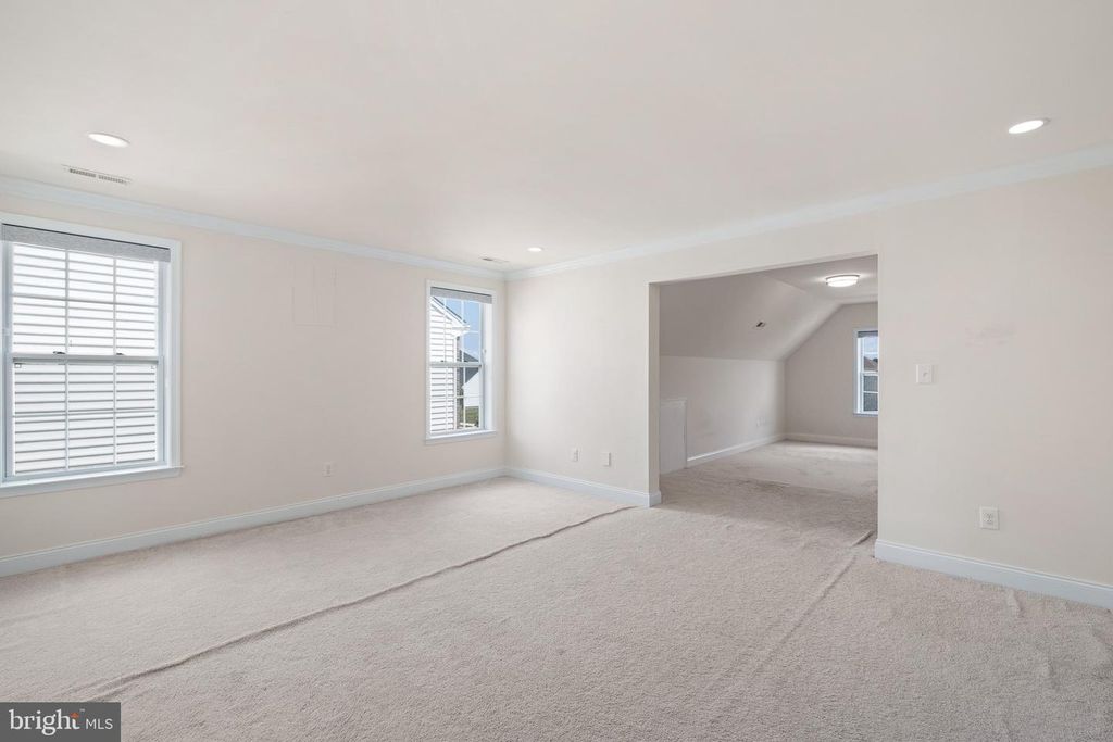 Image 52 of property listing at 1119 CASEY DR, New Castle, DE 19720