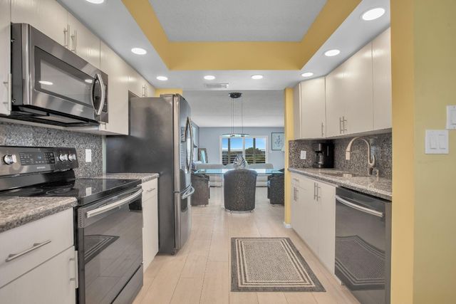 1702 Andros Isle D4, Coconut Creek, FL 33066