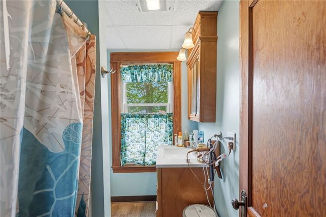 612 Rathbun Street, Blackstone, MA 01504