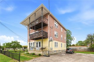 612 Rathbun Street, Blackstone, MA 01504