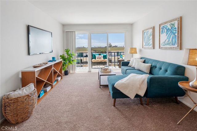 1600 Ardmore Avenue 417, Hermosa Beach, CA 90254