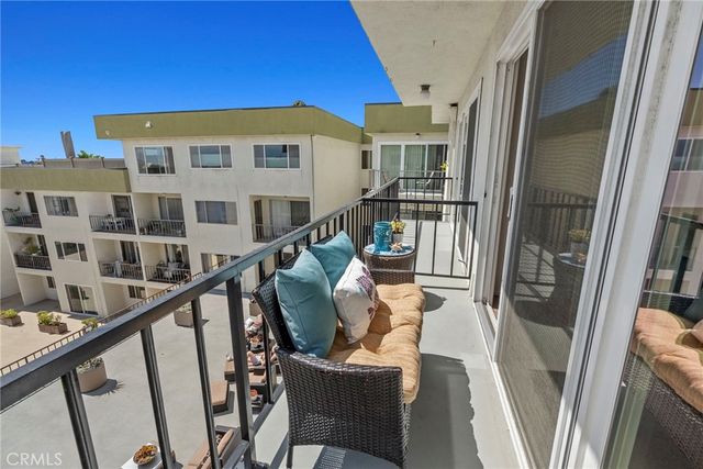 1600 Ardmore Avenue 417, Hermosa Beach, CA 90254