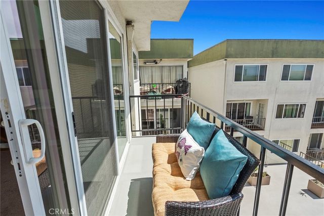 1600 Ardmore Avenue 417, Hermosa Beach, CA 90254
