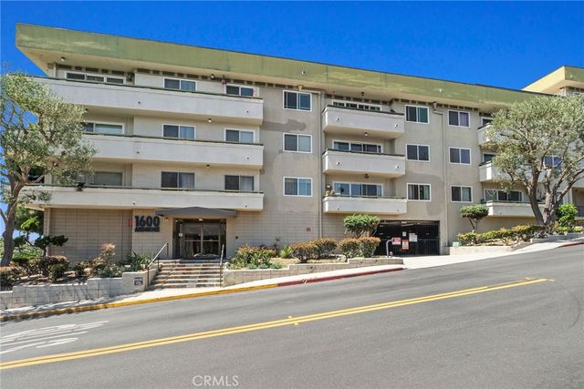 1600 Ardmore Avenue 417, Hermosa Beach, CA 90254