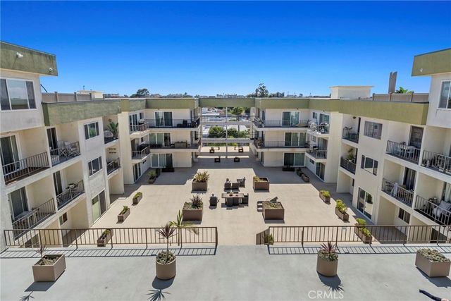 1600 Ardmore Avenue 417, Hermosa Beach, CA 90254