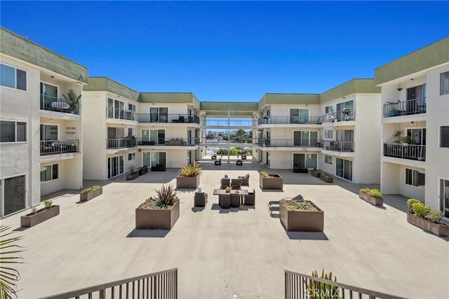 1600 Ardmore Avenue 417, Hermosa Beach, CA 90254