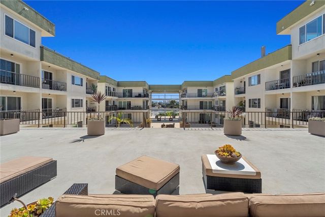 1600 Ardmore Avenue 417, Hermosa Beach, CA 90254