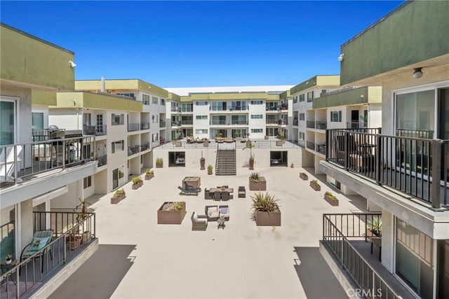 1600 Ardmore Avenue 417, Hermosa Beach, CA 90254