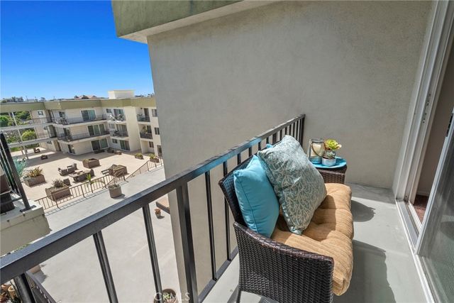 1600 Ardmore Avenue 417, Hermosa Beach, CA 90254