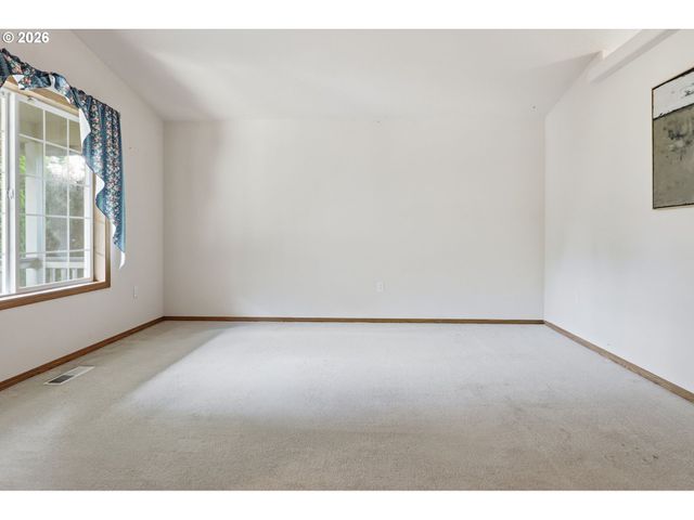 16011 Ne 12th St, Vancouver, WA 98684