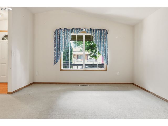 16011 Ne 12th St, Vancouver, WA 98684