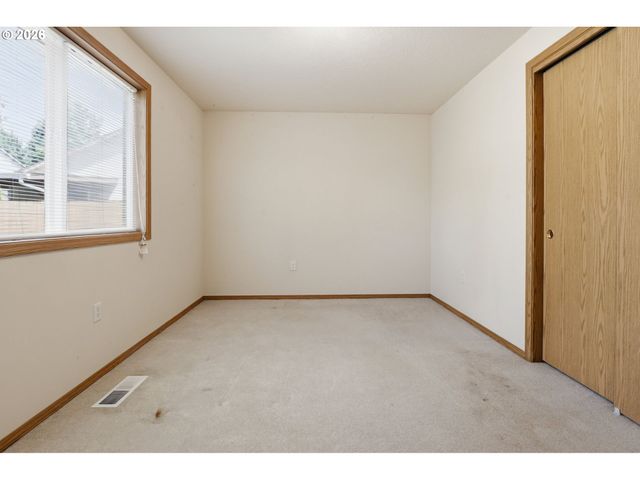 16011 Ne 12th St, Vancouver, WA 98684